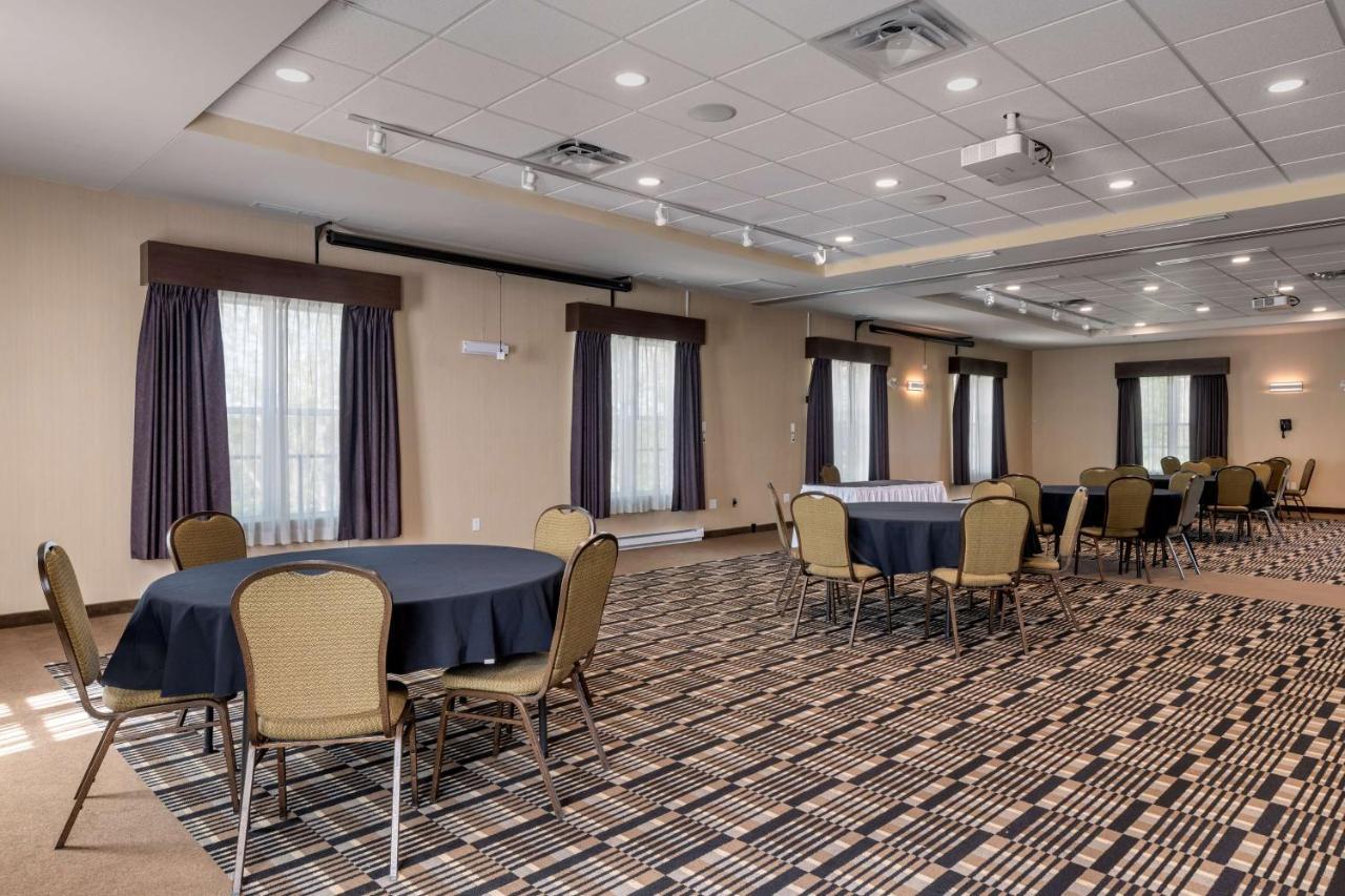 Best Western Plus Bridgewater Hotel & Convention Centre Exteriör bild