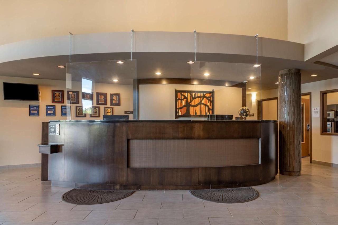 Best Western Plus Bridgewater Hotel & Convention Centre Exteriör bild