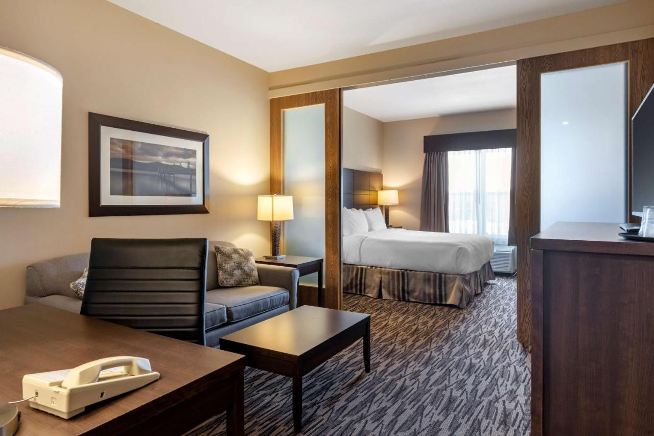 Best Western Plus Bridgewater Hotel & Convention Centre Exteriör bild